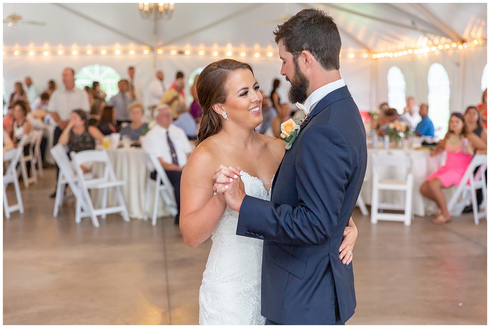 Wedding photographer in Charleston answers the best questions to ask your wedding photographer |first dance at the island house charleston south carolina